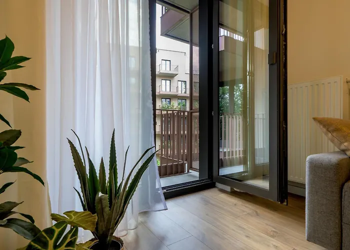 Rentplanet - Bernardynska Apartment