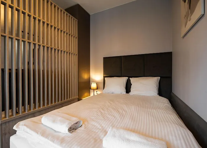 Apartman Rentplanet - Bernardynska